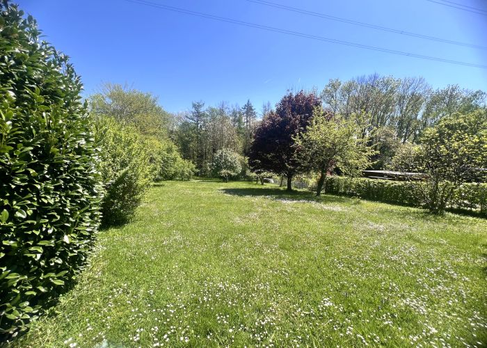 Belle villa individuelle de 6.5 pièces avec grand jardin