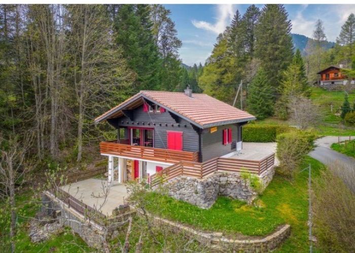 Charmant chalet de 3.5 pièces avec vue sur les Alpes